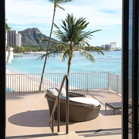 Outrigger Waikiki Beach Resort